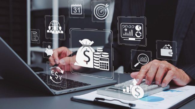 Contribuyente cumplido en México gestiona información fiscal y financiera mediante herramientas digitales.