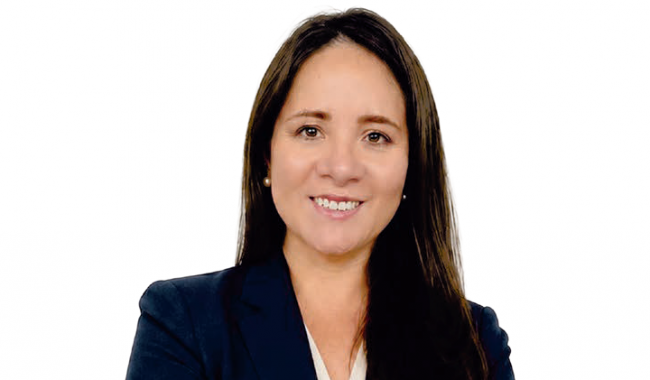 Dra. Liliana Romero Aragón, quien destaca la importancia de formar estrategas del mundo de los negocios dentro de la Contaduría Pública.